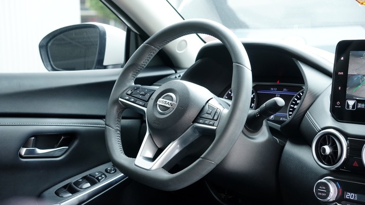 兩千好車－阿鈺 好車推薦＂2020 Nissan Sentra 1.6＂