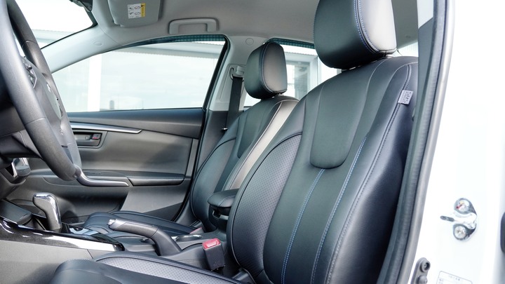兩千好車－阿鈺 好車推薦＂2019 Lancer 1.8＂跑三萬、數位儀表