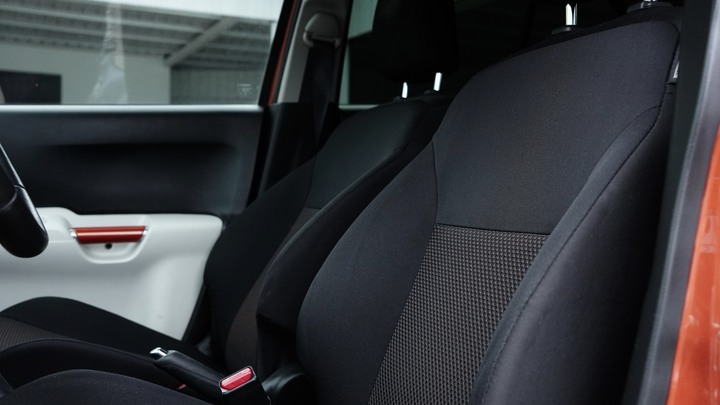 兩千好車－阿鈺 好車推薦＂2017 Suzuki Ignis 1.3 GLX
