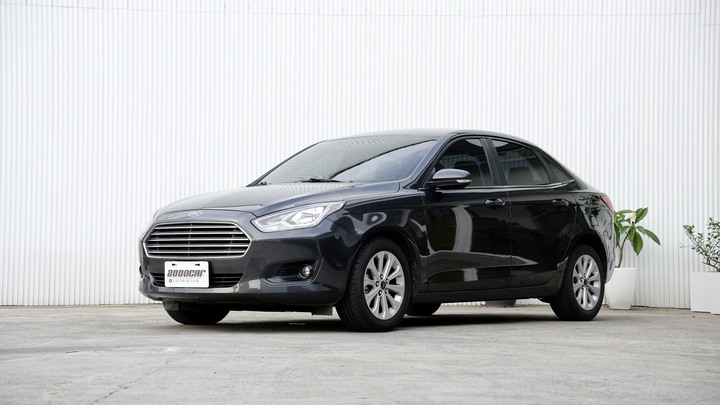 兩千好車－阿鈺 好車推薦＂2018 Ford Escort＂六安、循跡、恆溫、天窗