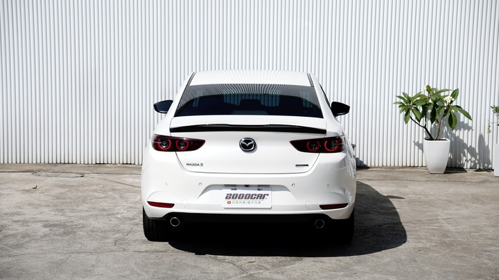 兩千好車－阿鈺 好車推薦＂2020 Mazda 3＂Bose音響、電動座椅、抬頭顯示