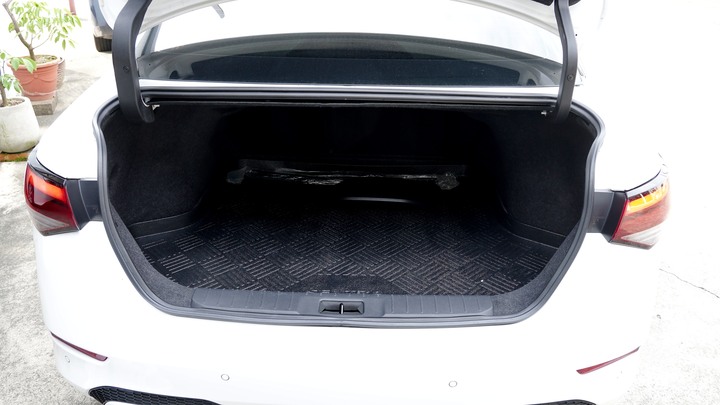 兩千好車－阿鈺 好車推薦＂2020 Nissan Sentra 1.6＂