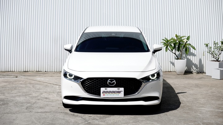 兩千好車－阿鈺 好車推薦＂2020 Mazda 3＂Bose音響、電動座椅、抬頭顯示
