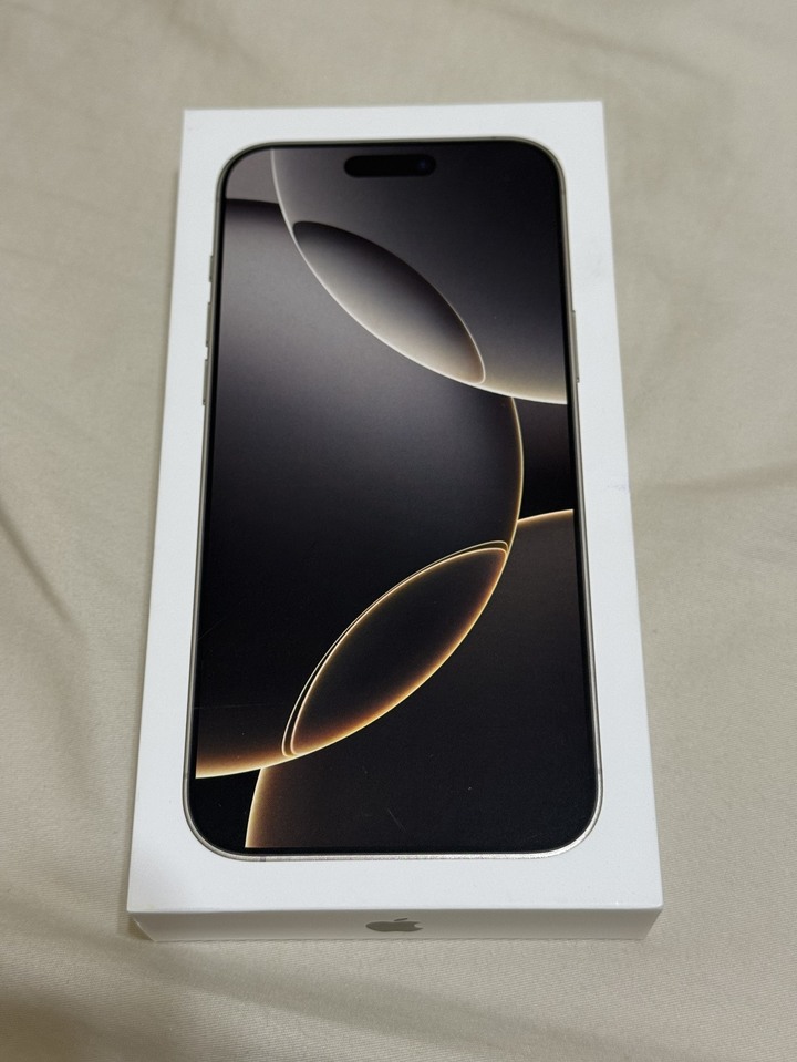 Apple iPhone 16 Pro Max 256G 原色 台灣公司貨 全新未拆