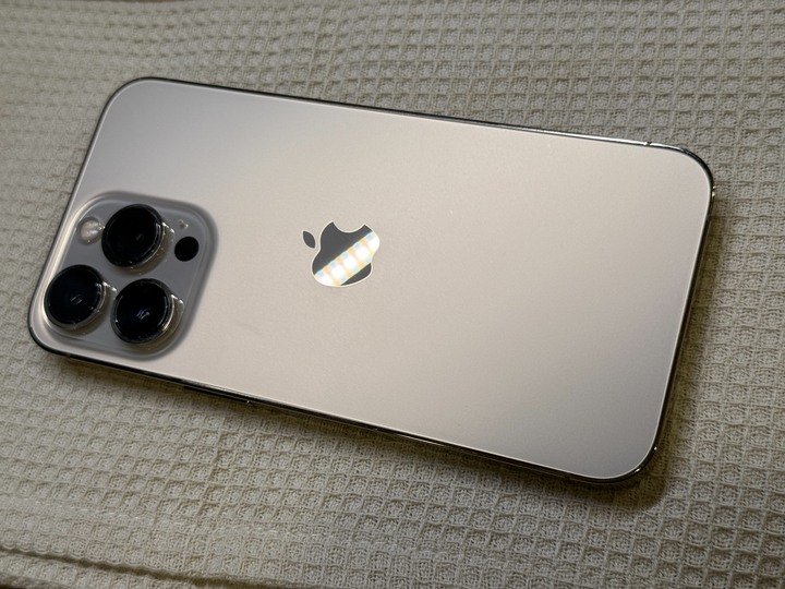 iPhone 13Pro 128G 金色