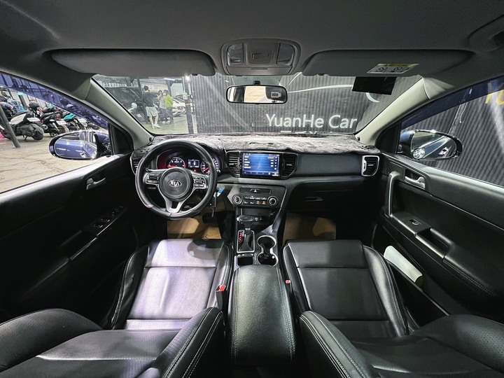 (55)2018年式 Kia Sportage 豪華版 2.0 柴油 暗夜藍
