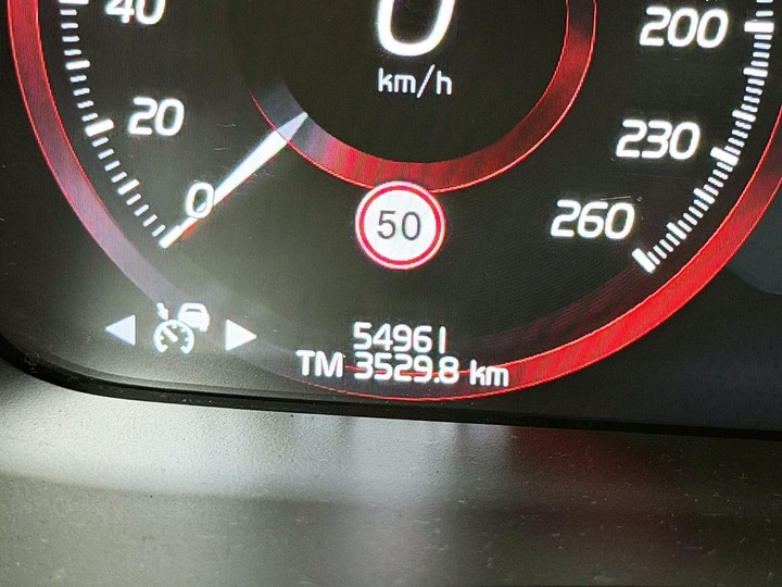 2021年式 Volvo S60 B5 R-Design 2.0h 輕油電 金屬黑