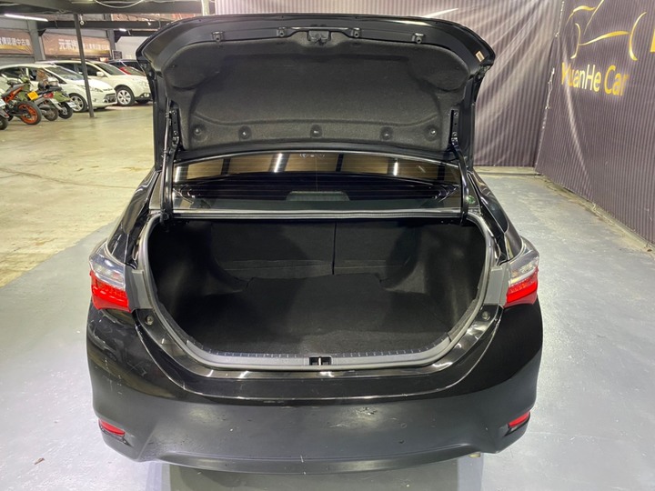 (134)正2019年出廠 11代 Toyota Corolla Altis 1.8經典版 汽油