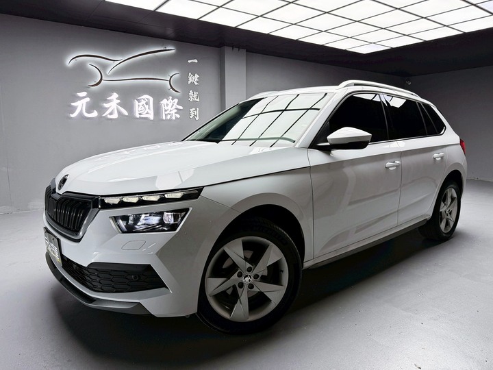 正2023年出廠 Skoda Kamiq 1.5 TSI豪華菁英版 汽油 金屬白