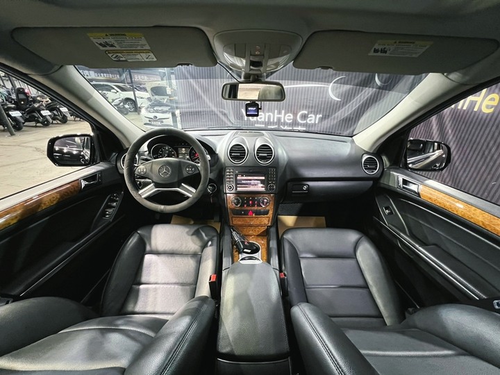 (133)正2009年出廠 W164型 M-Benz M-Class ML350 3.5 汽油 暗夜黑