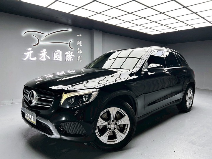 正2016年出廠 M-Benz GLC-Class GLC220d 4MATIC 2.1d 柴油 金屬黑