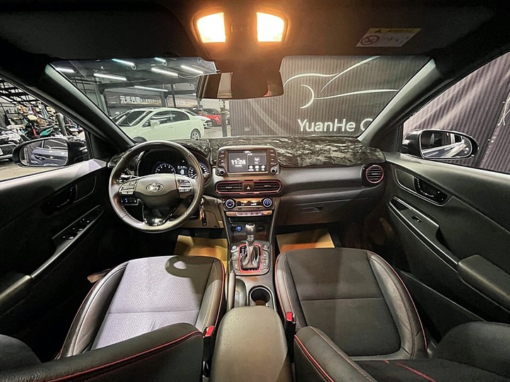 (211)2019年式Hyundai Kona 1.6t 4WD極致型 汽油 珍珠灰黑
