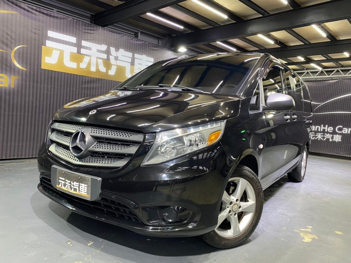 (183)正2017年 W447型 Benz Metris 商務八人座 2.0 汽油 鏡面黑