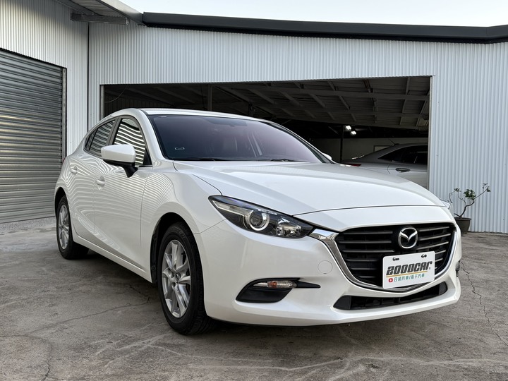 【#YouTube兩千中古車/子文】2018 Mazda 3 尊榮進化型 5D