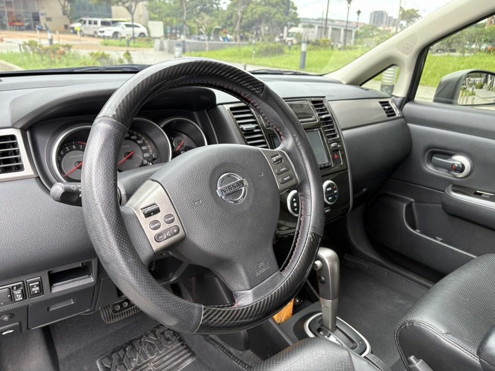 售2011 Nissan Tiida 1.8 高規版本 里程僅跑15萬 全車原鈑件 電瓶剛換 輪胎胎紋深