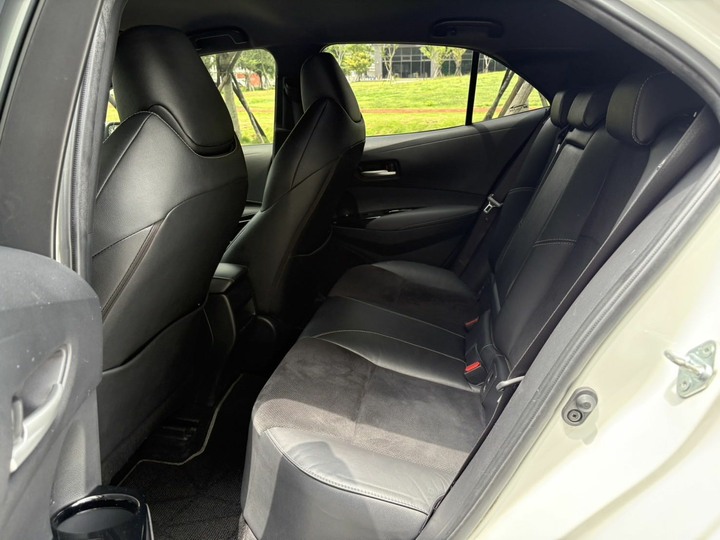 售2020/12 Toyota Corolla Sport 旗艦 里程僅跑5萬
