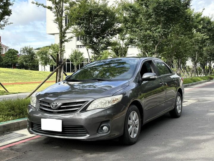售2012 Toyota Altis 1.8E 里程僅跑14萬 全車原鈑件 無重大事故 無泡水