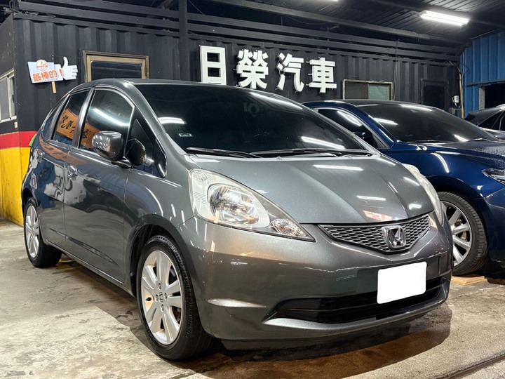 【#YouTube兩千中古車】 2011 Honda Fit VTI-S 里程僅跑12.7萬