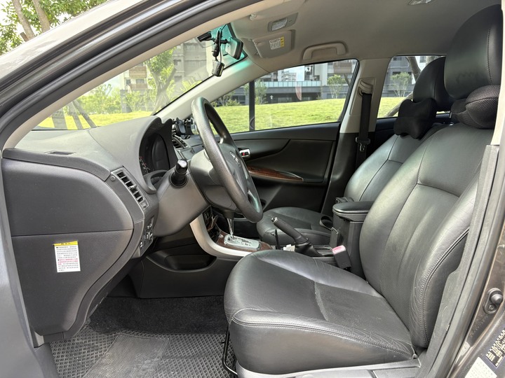 售2012 Toyota Altis 1.8E 里程僅跑14萬 全車原鈑件 無重大事故 無泡水