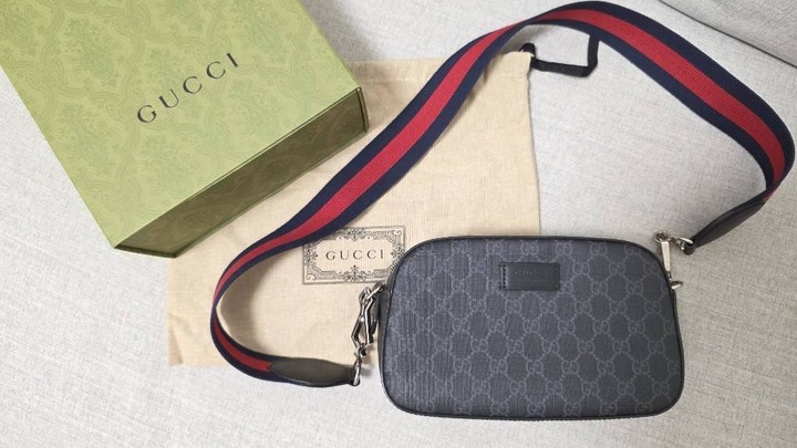 GUCCI Supreme 小號相機包
