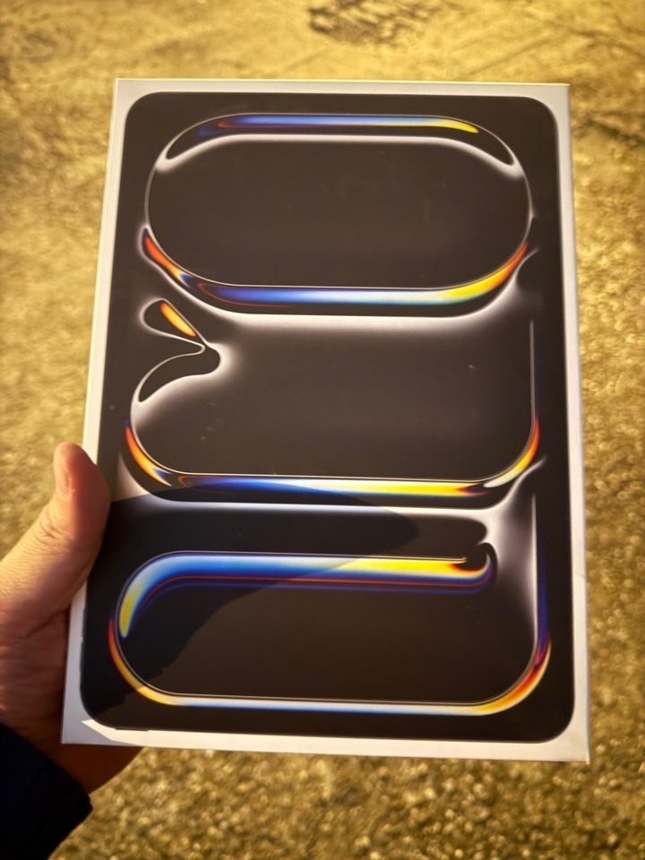 使用不到1個月的I pad pro 11(m4)