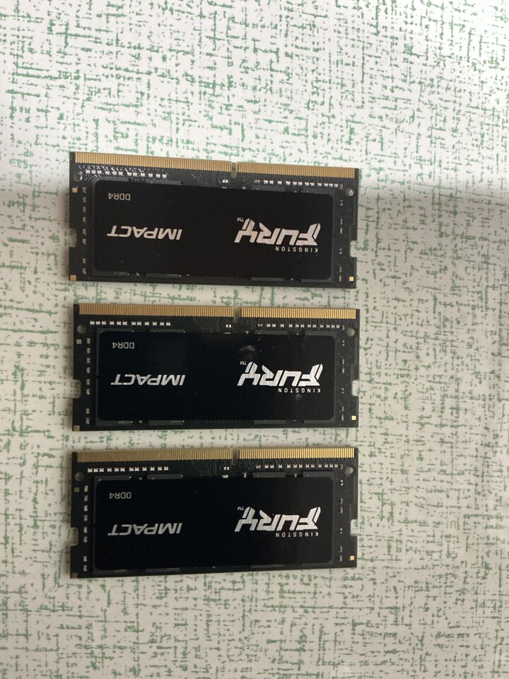 [二手]Kingston FURY DDR4 3200 32GB 記憶體(桌上/筆電都有)