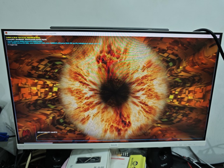 GIGABYTE 2060 O6G 雙風扇。