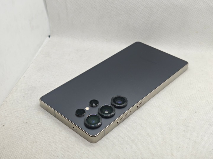 SAMSUNG Galaxy S25 Ultra 12+256G 台灣公司貨 鈦黑 三星 品相如新！