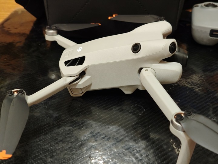 DJI Mini 4 Pro 單電 大疆 空拍 249g！