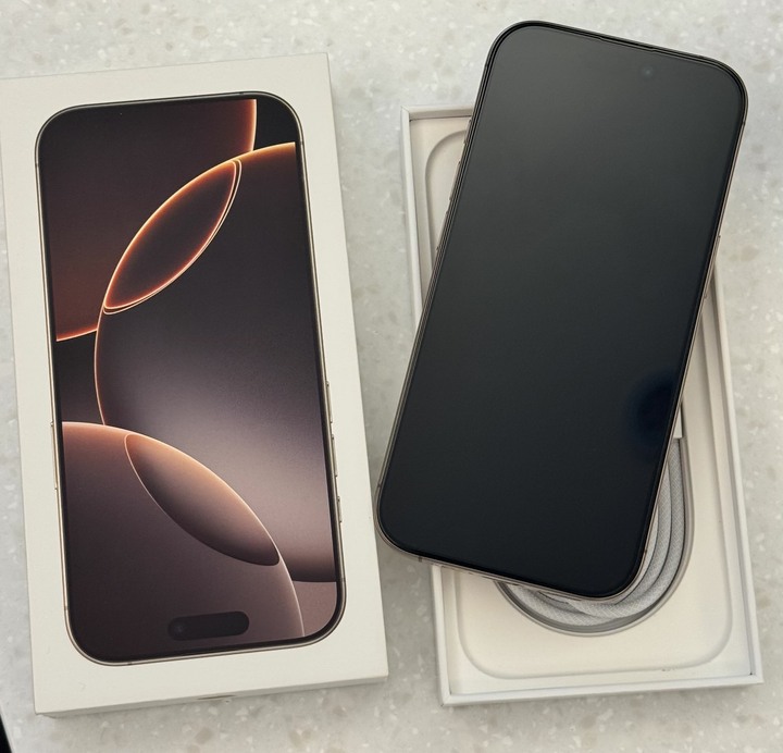 賣iPhone 16 Pro 128G 沙漠色鈦金屬 電池91%