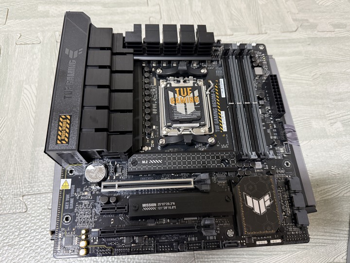 ASUS 華碩 TUF GAMING B650M-PLUS