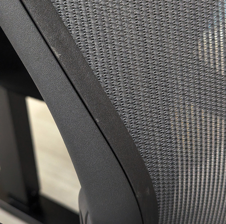 Herman Miller Aeron 人體工學椅