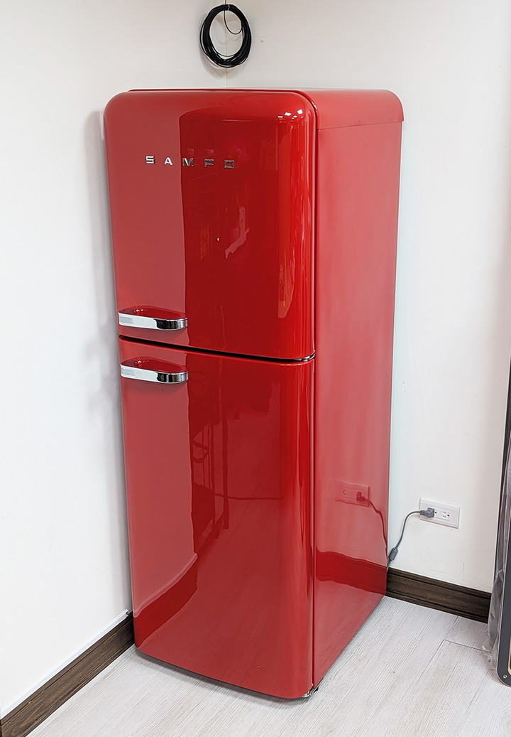 SAMPO聲寶歐風美型雙門冰箱210L 二手