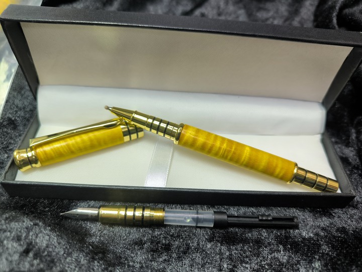 特價鋼筆組(水筆+鋼筆兩用)-大葉金絲楠-A001