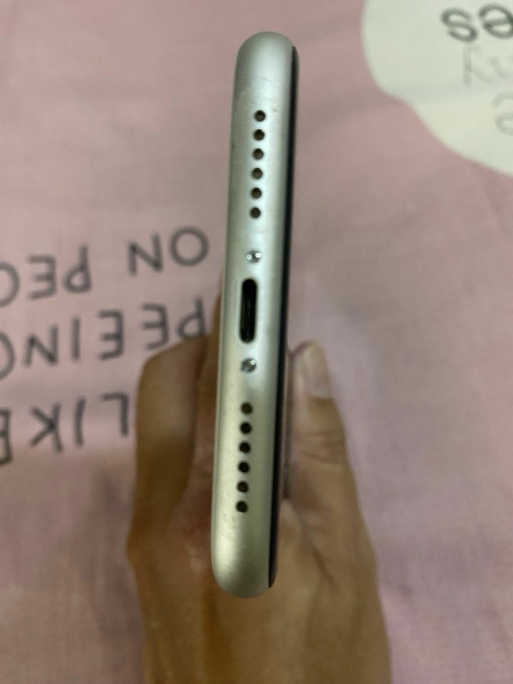 IPhone XR 64G 白色