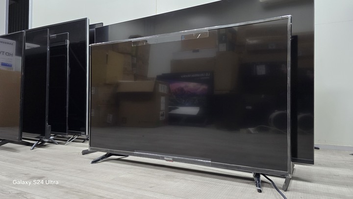 明亮面板 PANASONIC 43型 TH-43J500W FHD LED 液晶顯示器