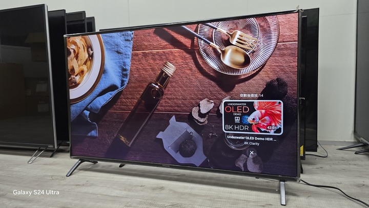 真‧自然6原色 PANASONIC 49型 TH-49LX750W 4K 聯網 液晶電視
