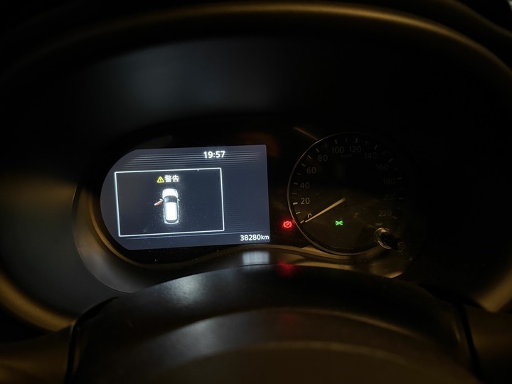 Nissan 2023 旗艦版 紅色 Kicks