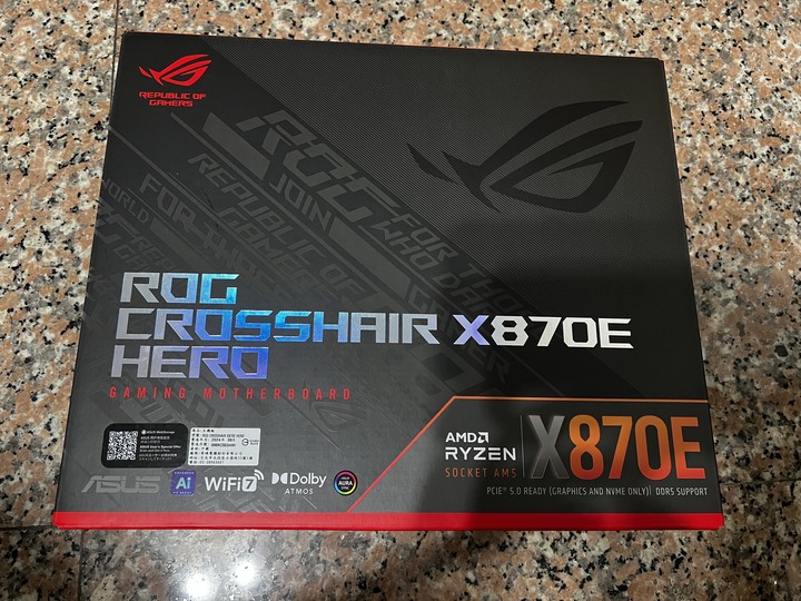 AMD 9850X3D + ASUS X870E HERO 主機板