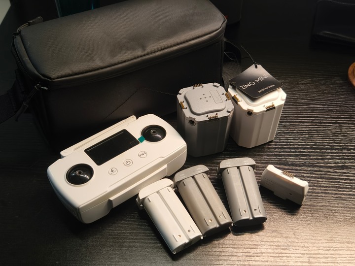 哈博森zino mini pro充電器+收納包+遙控器