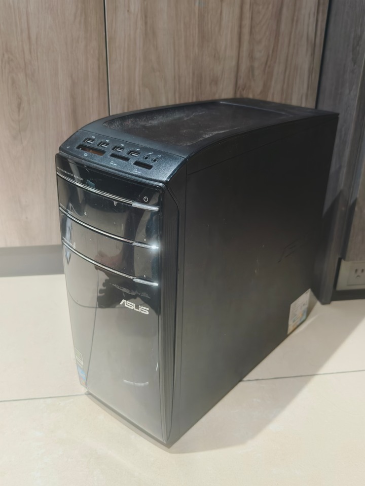 ASUS CM6830 安耐美塔扇+東芝SSD 16GB記憶體