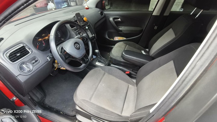 正2016 出廠VW POLO 1.6 CL
