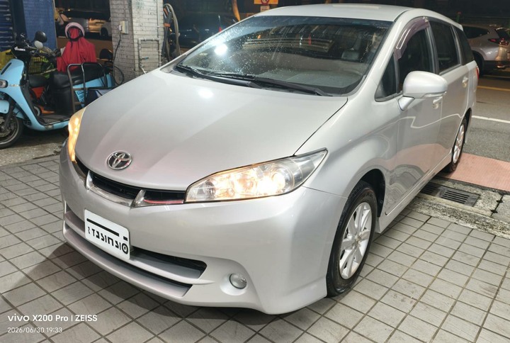 2010 TOYOTA WISH 2.0E 定速