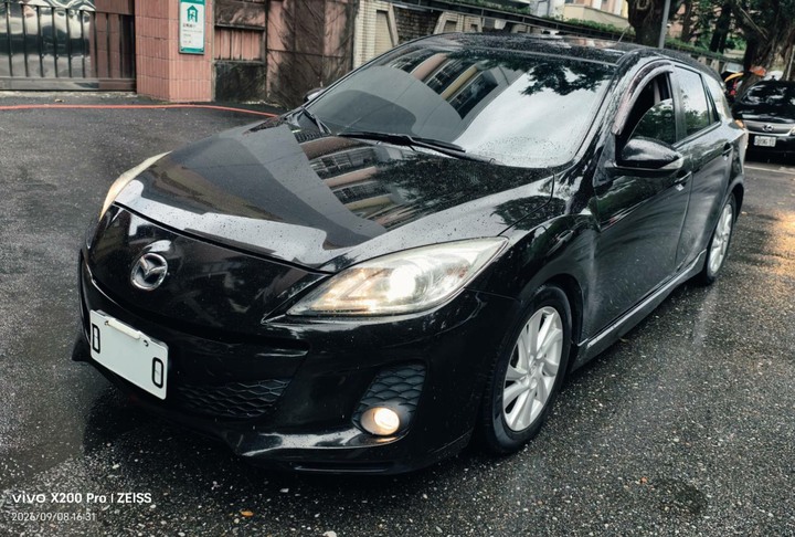 2013 MAZDA3 馬三 2.0S 天窗 IKEY MAZDA 3