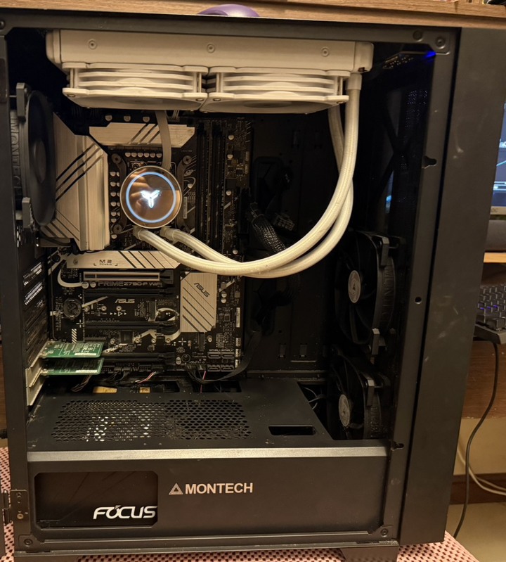 13900k水冷主機 無硬碟無顯卡