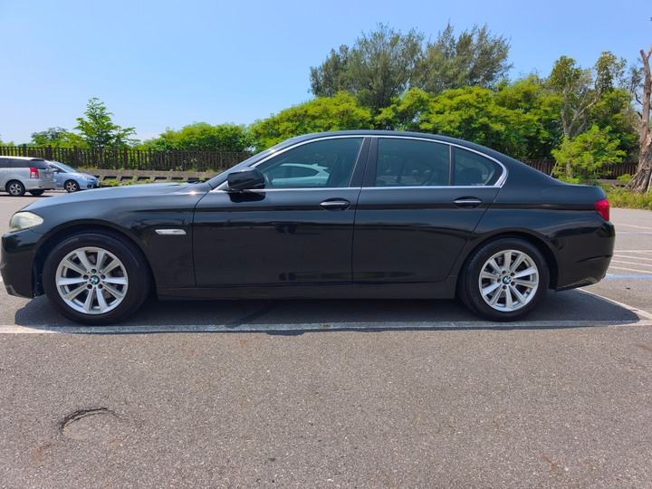 BMW F10 520i