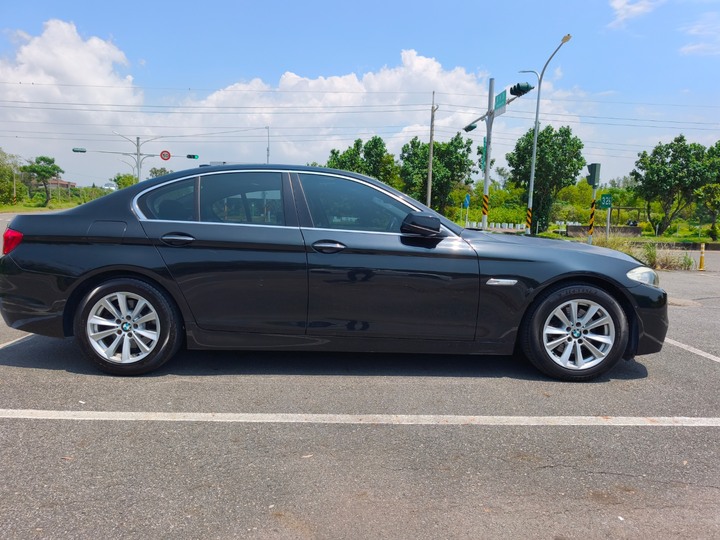 BMW F10 520i