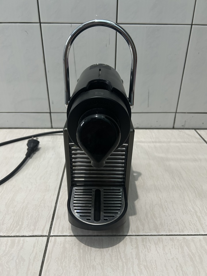雀巢膠囊咖啡機
