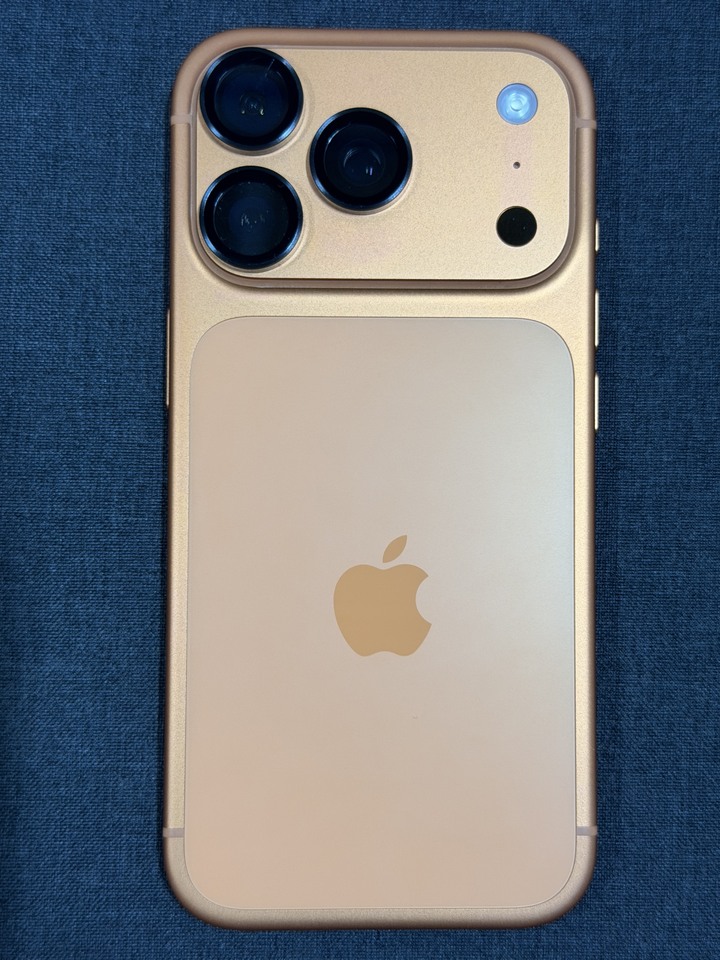 [售] iPhone 17 Pro 256G（橘) (保內）無拆修