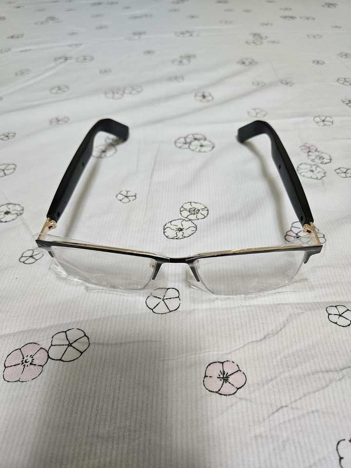 華強北AI智能眼鏡SG-17Pro [無度數無鏡頭與顯示]